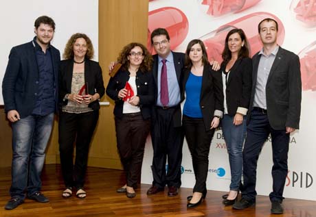 Aspid de Oro a la mejor estrategia digital dirigida a profesionales. Jordi Rozas y Sandra Roig por Drac Pixel; Ainoa Muñoz y Noelia Lladó por Bayer; y Roger Ruiz por Almirall