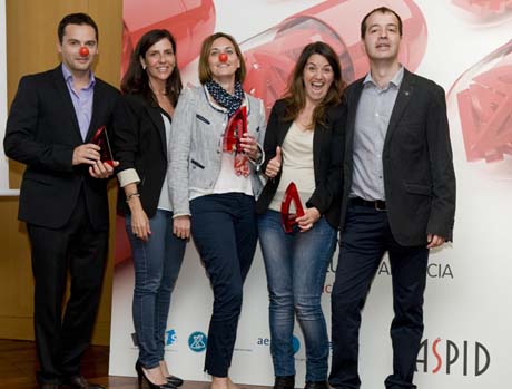 Aspid de Oro a la mejor campaña de Responsabilidad Social Corporativa. Oriol Querol por Ene Life, Elena González por Mylan y Angi Rosales presidenta de la ONG Pallapupas