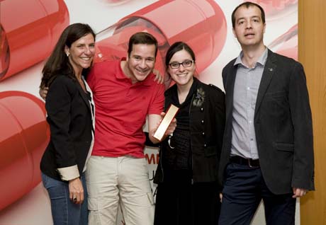 Aspid de Oro a la mejor autopublicidad de agencia. Marta Laspra y Javier Rodríguez de Sabtiago por Sudler