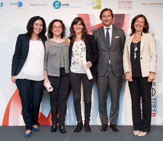 Aspid de Plata. Comunicaciones dirigidas a profesionales sanitarios (campaña integral relacionada con fármacos). Grazia Monardo y Caty Guzmán (Blue Bliss); Mónica Raurell (Rottapharm-Madaus). Ver obra: 3573