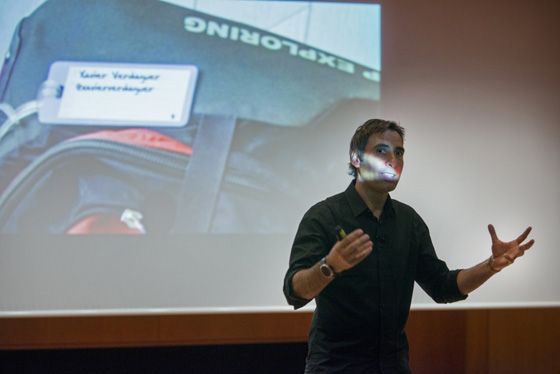 Xavier Verdaguer abriendo la conferencia "Innovación disruptiva, un tren que no puedes perder"