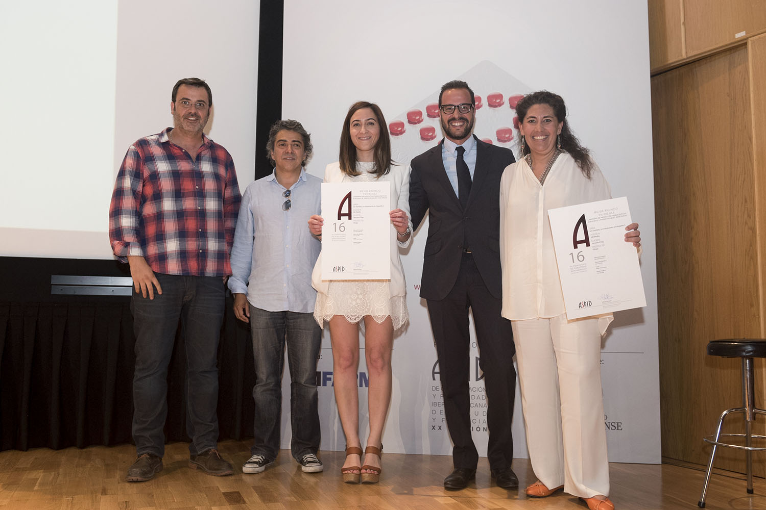 Juan Luis Uribe, Jesús Martín y Sandra Martínez-Mediro de MK Media y Marta Palazuelos de Janssen
