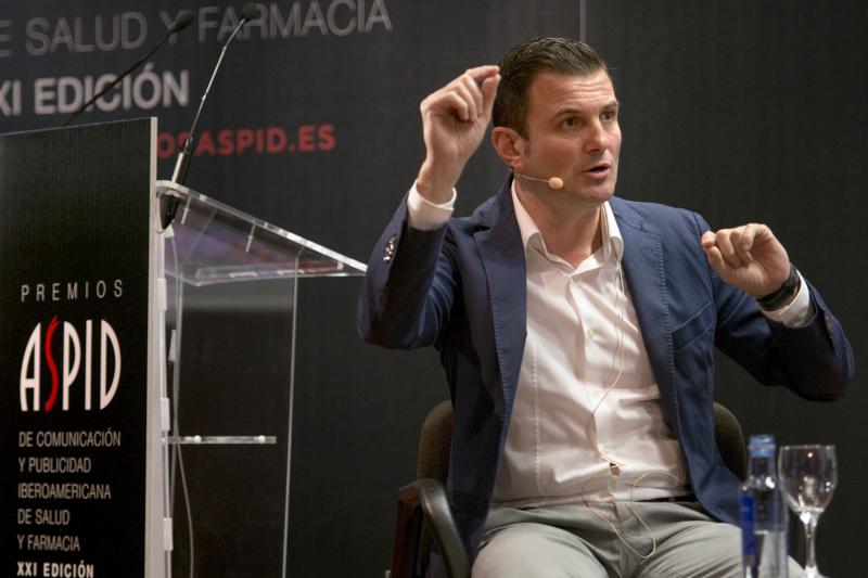 Pere Florensa de Healthy Advertising durante el debate