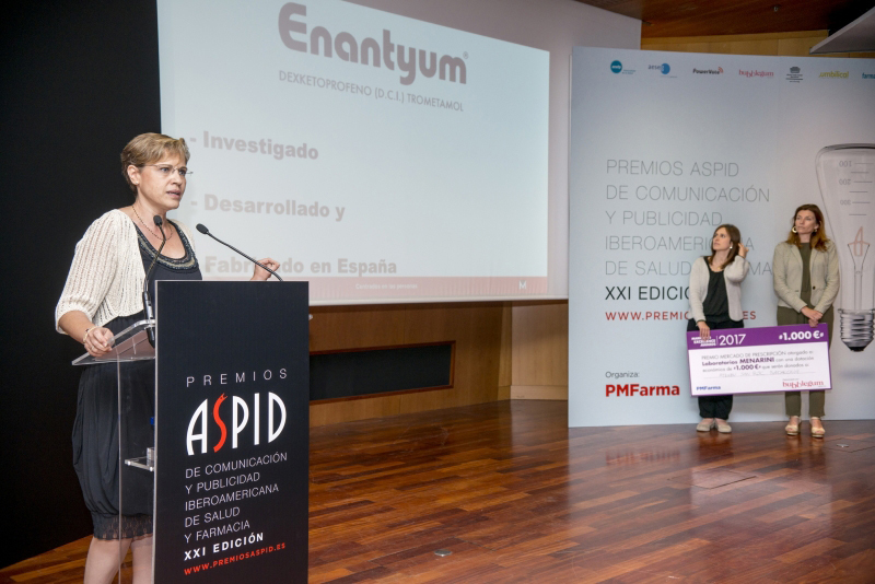 Consuelo Fernández, Directora de Marketing de Menarini explicando su proyecto