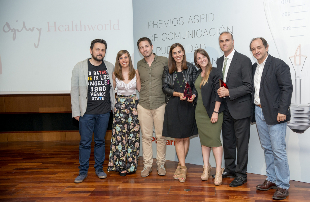 Leonardo Rincón, Silvia Amodeo y Nacho Díaz de Ogilvy Healthworld, Èrika Paloschi y Helena Abarca de Boeringer Ingelheim y Enric Gómez de Ogilvy