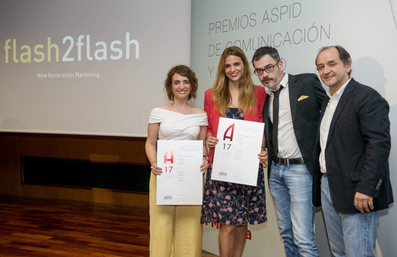 Diana López (flash2flash), Mar López (Roche) y Hugo Gañán (flash2flash)
