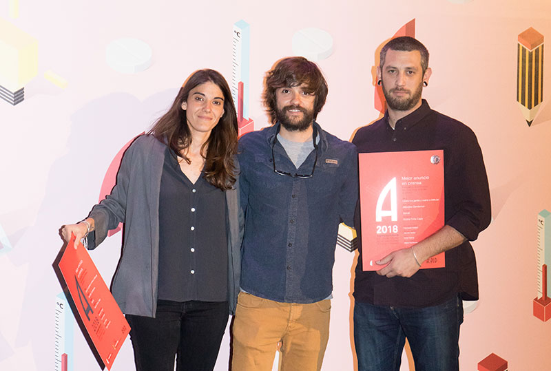 Marta González de Salvat y Enric Escolà de Microbio