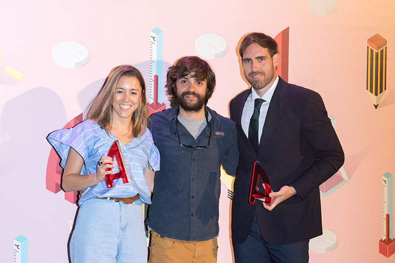 Elena Nido de Global Healthcare y Cesc de Boer de Kern Pharma