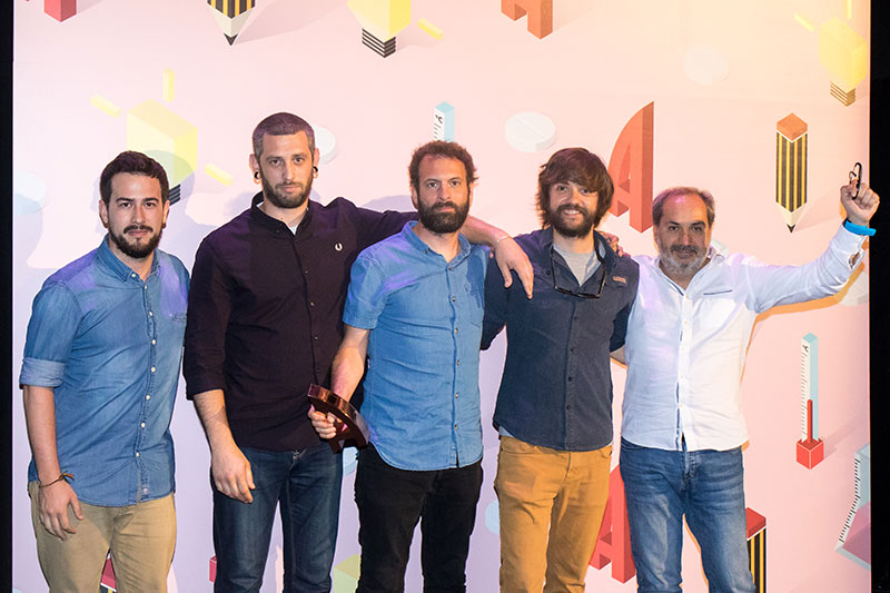 Lluís Pollina, Enric Escolà, Marc Hilari, Fernando Volpini y Ferran Llopart de Microbio Gentleman, ganadores del Premio Especial a la  Agencia más Premiada