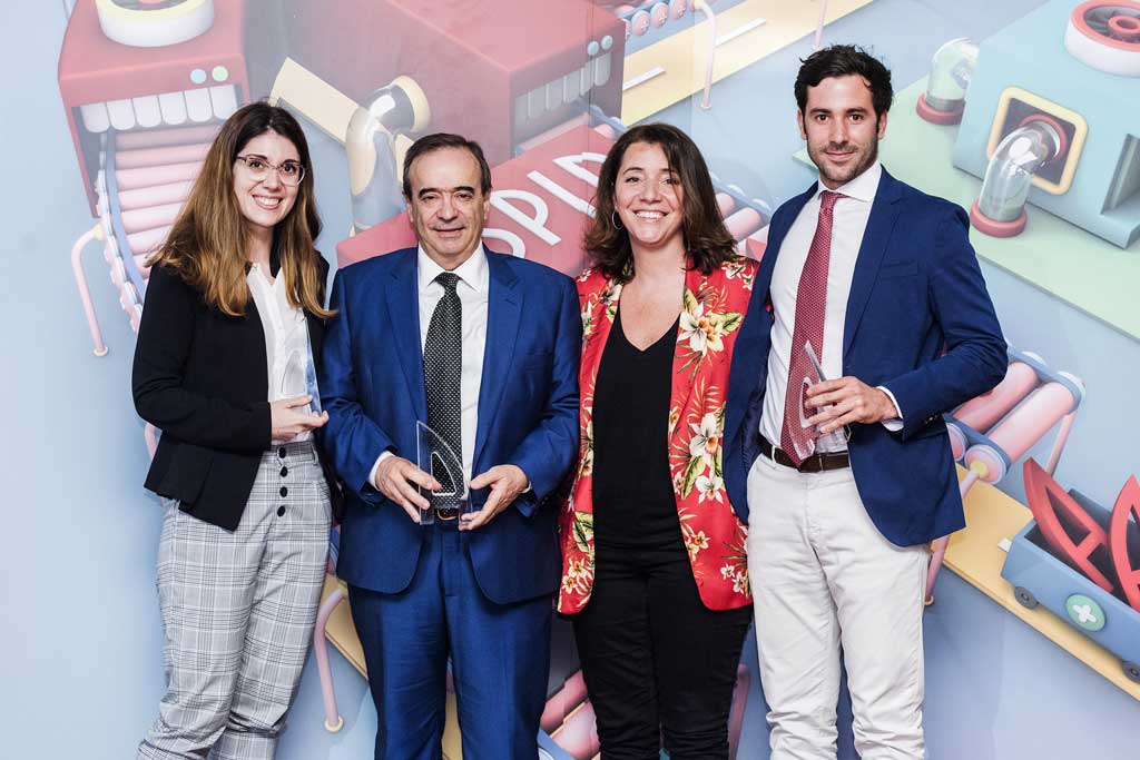 Anna Perlas de EC-Europe, dr. Germán Peces-Barba de SEPAR e Iñigo González de GSK