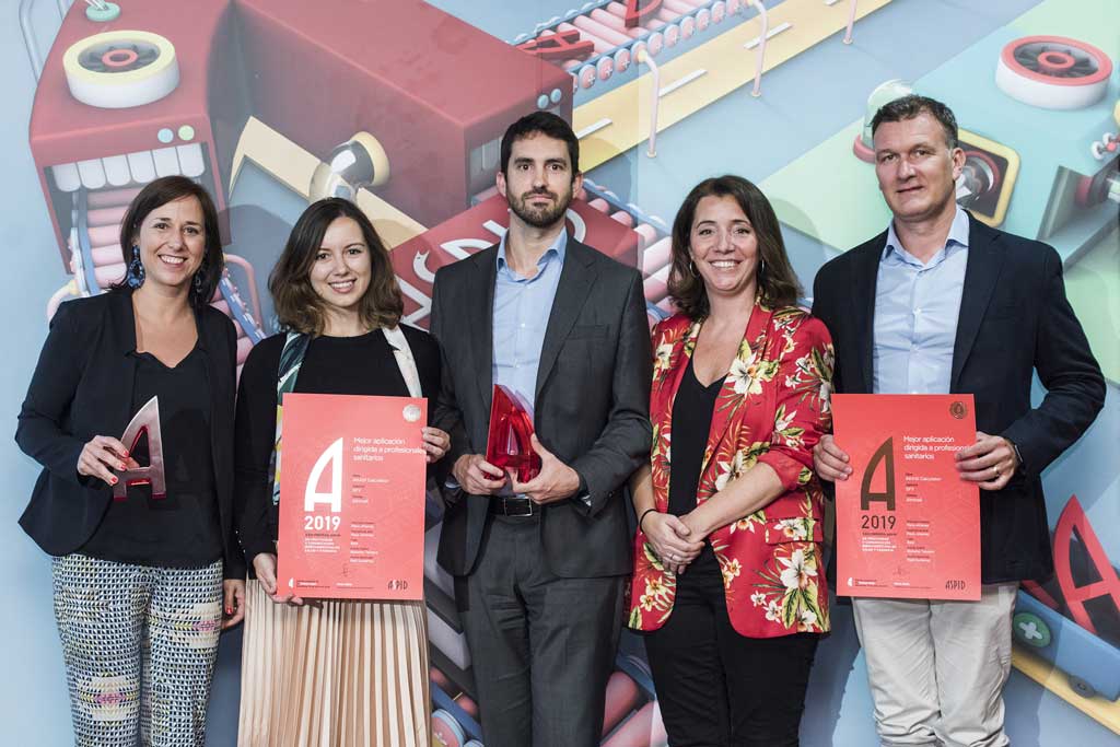 Silvia Gómez, Sergio Velayos y Mireia Cartaña de Almirall y Arthur Bretonnet de Soft For You