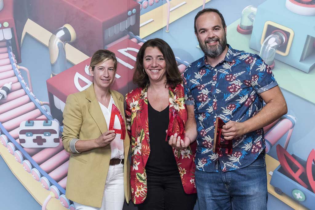 María del Valle Iglesias de Janssen y Salvador Albacar de Pop in