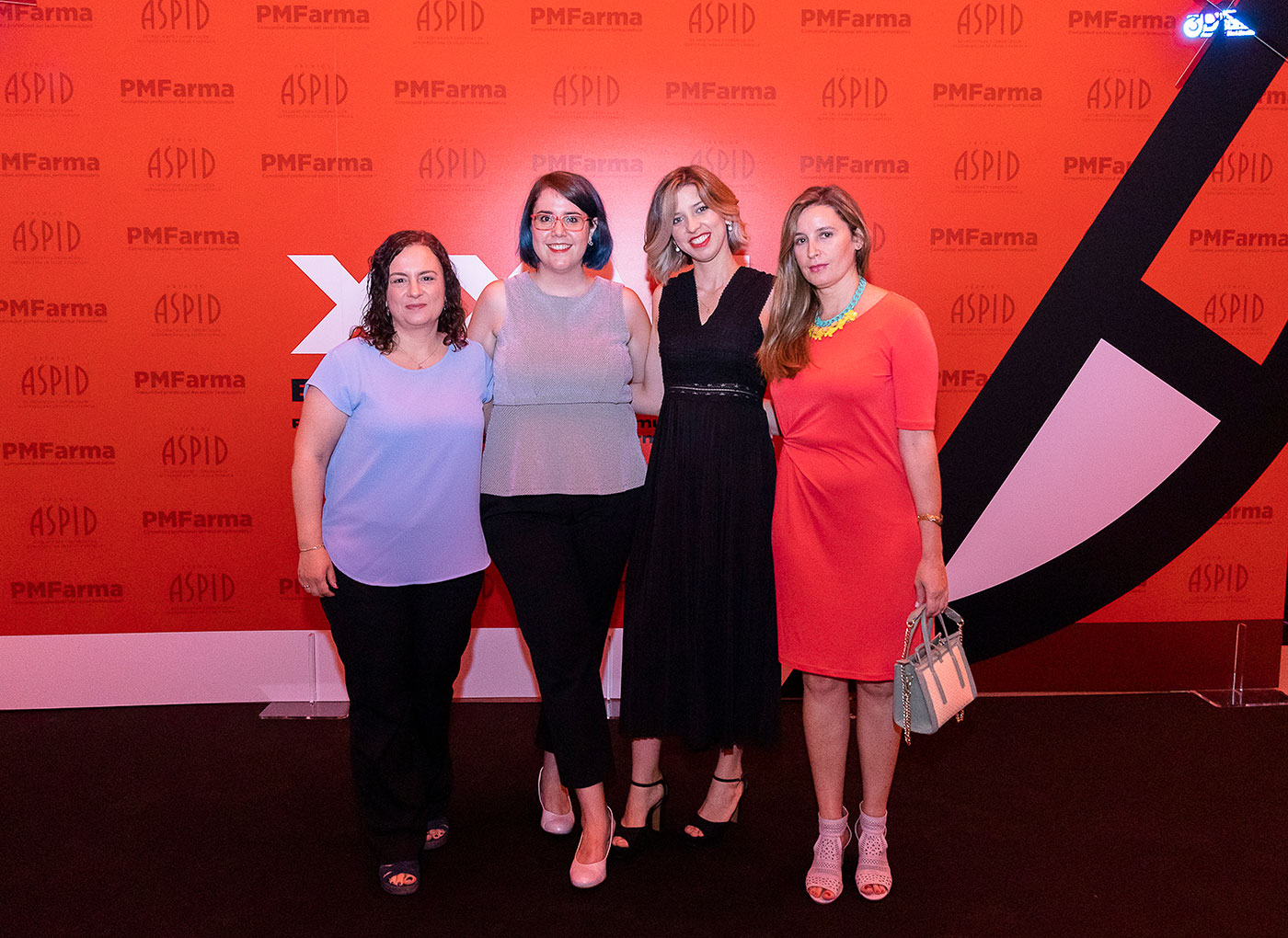 Fotograf�a en el photocall de la Sala Burdeos