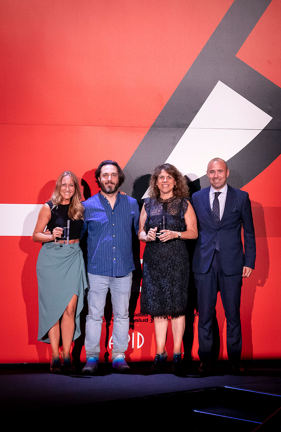 Alicia Guti�rrez de Liquid Care con Maribel Rodr�guez y Eduardo Mulet de Abbott