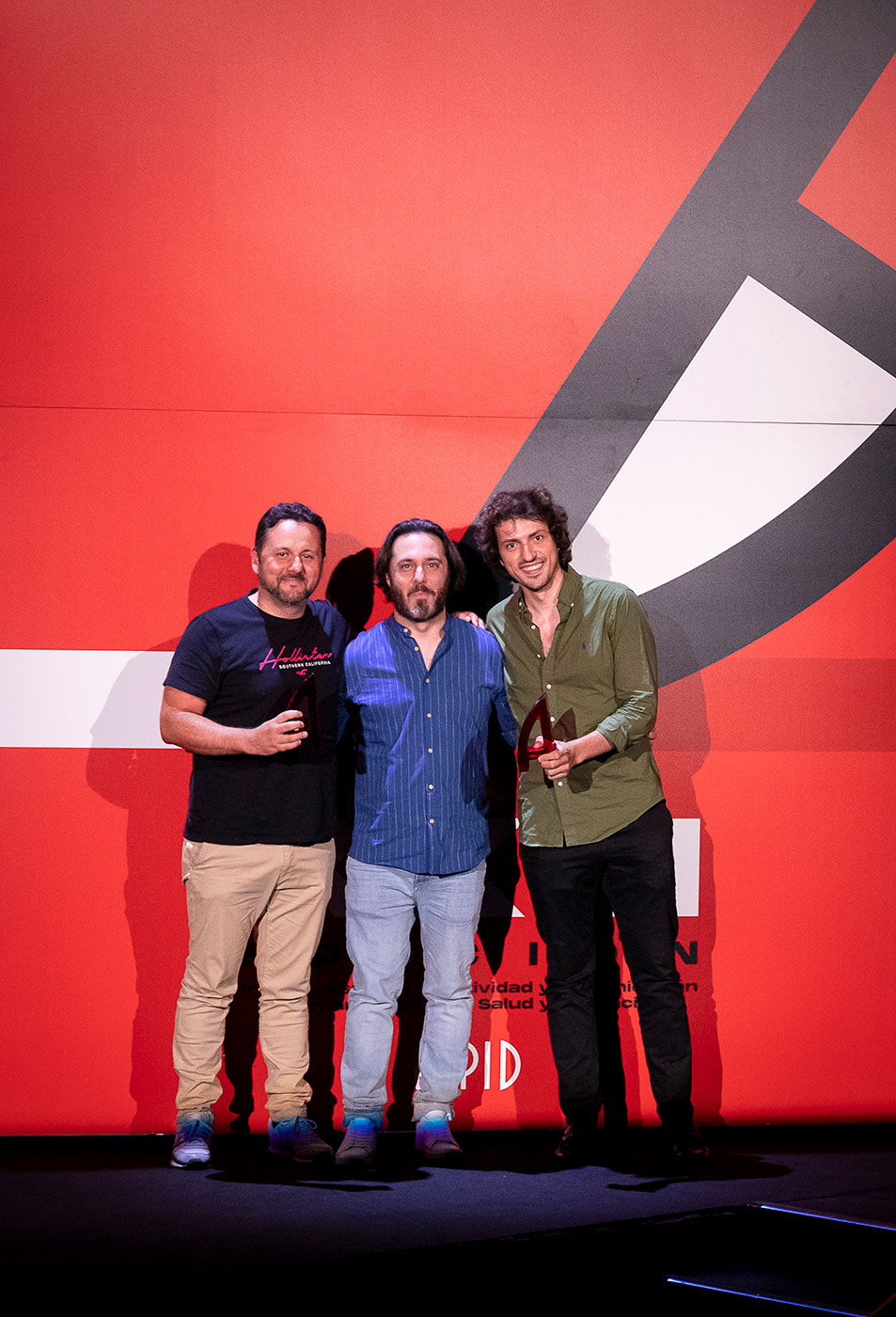 Leo Rinc�n de VMLY&R HEALTH y �lvaro Ferrero del Ministerio de Consumo