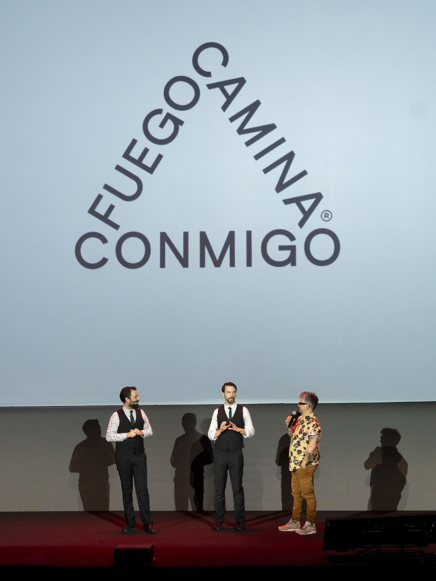 Los presentadores realizaron varias impros a lo largo de la velada