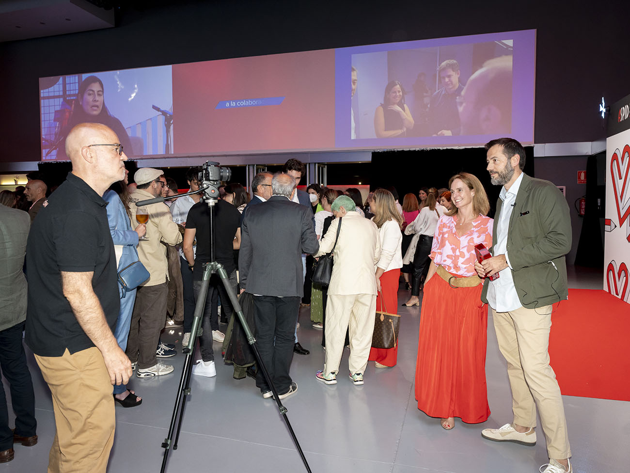 La Organizaci�n realiz� entrevistas entre los asistentes
