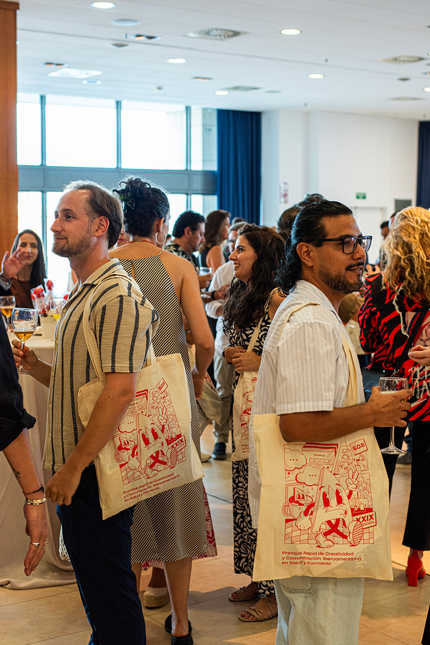 Las bolsas Aspid estuvieron a cargo de Casualforms