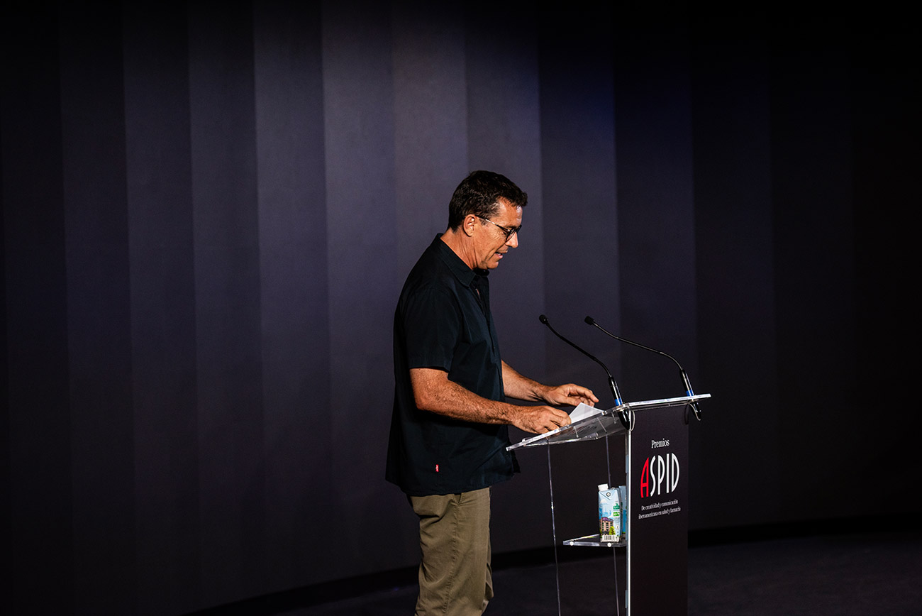 Ricard Robres, Executive Creative Director en CDM Barcelona present� la categor�a de autocuidado y venta sin receta