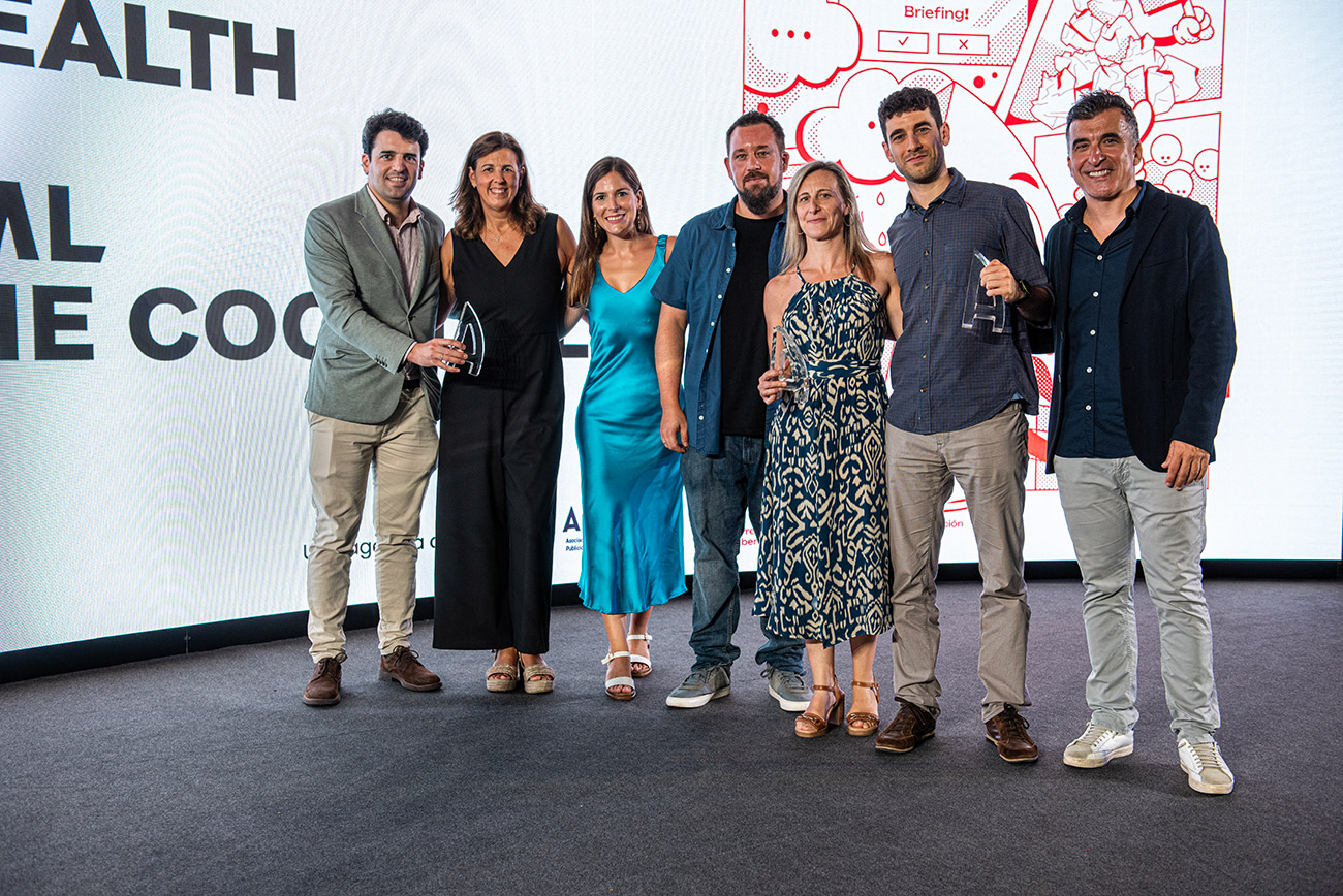 Pedro L�pez-Terradas de Lilly, Carla Tortosa, Mar Vila y Fernando Magaz de VML, Mar Romaguera de Boehringer Ingelheim, Ferran G�mez de VML y V�ctor Navarro