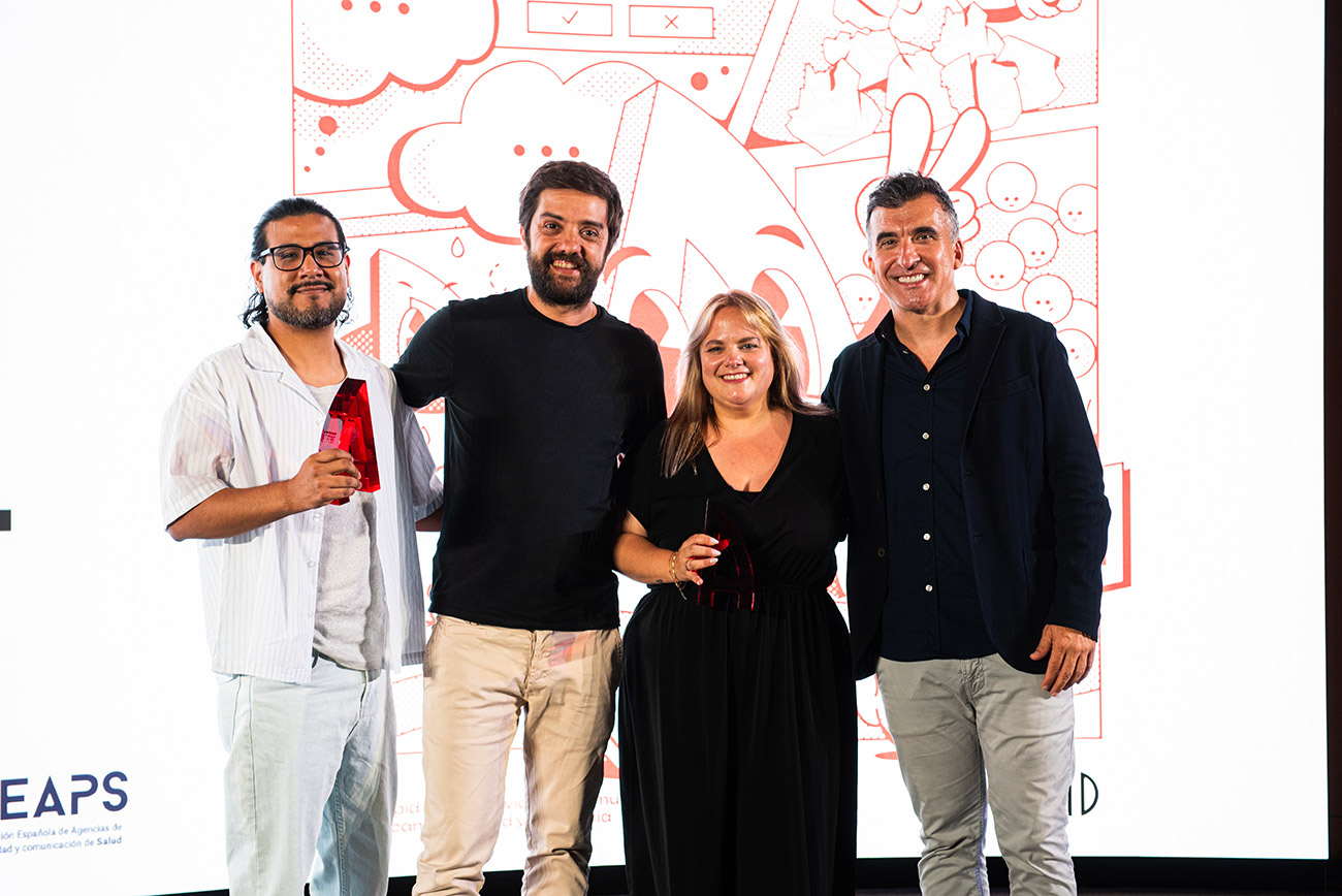 Diego Mendoza y Laura Cubero de VML con Fernando Volpini y V�ctor Navarro