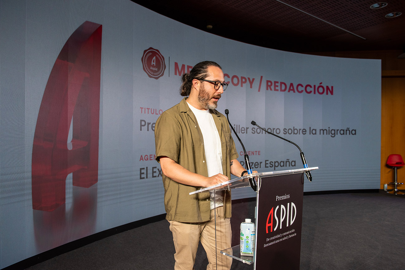 Rodrigo Vicente, Chief Creative Officer en VML Health, parte de VML THE COCKTAIL present� la categor�a Craft