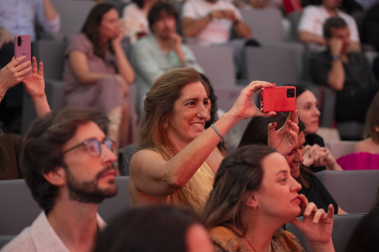 Tomando un video del escenario