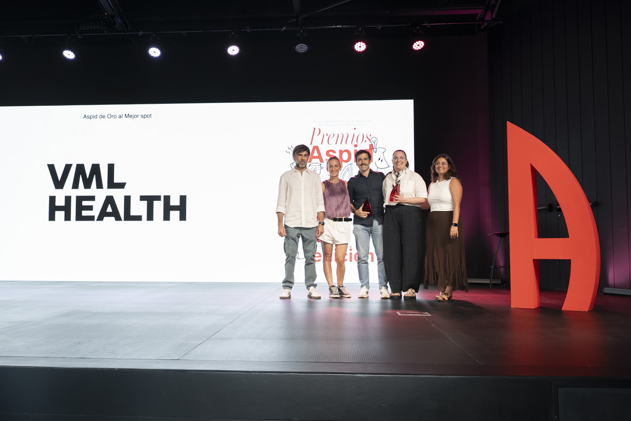 Javier Palencia, Raquel Martínez y Francesca Pérez de VML