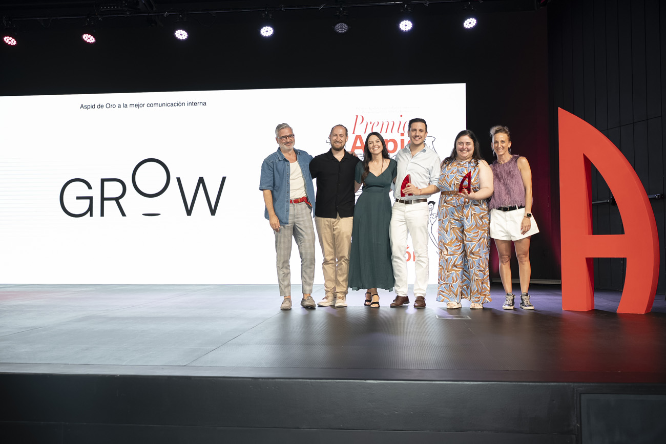 Miguel Fernández y Judith Cebrián de Grow, Oscar López Gil de Johnson & Johnson y Cristina Farelo de Grow