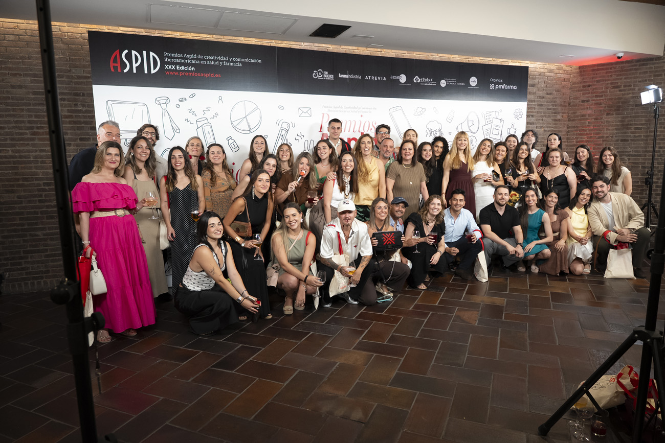 Parte de los presentes en el photocall