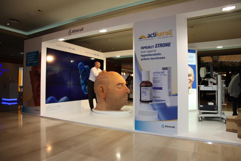 Oversized Derma Trainning Head - 4