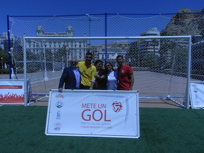 Mete un gol por tu salud sexual - 7