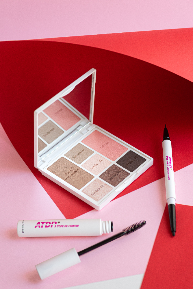 COLECCIÓN ATDP- CRISTINA MITRE Y MIA COSMETICS - 4